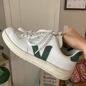 Veja V-12 sneakers